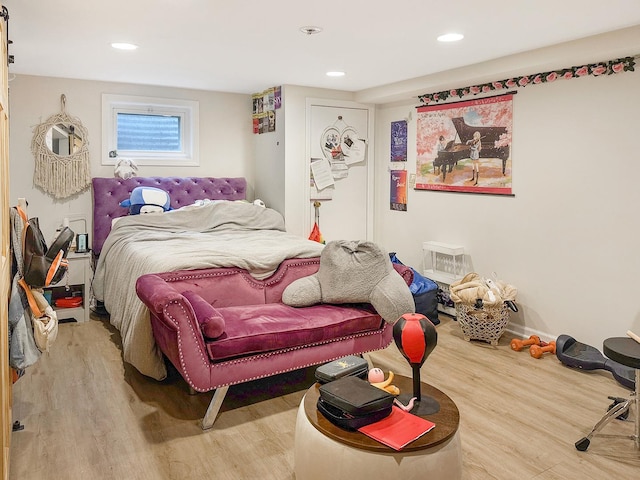 204 Inverrary Ln, Deerfield, IL 60015 - bedroom with wood finished floors and recessed lighting