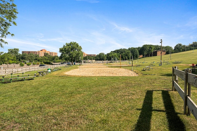 1811 Four Lakes Ave Unit 1H, Lisle, IL 60532 - view of yard featuring volleyball court