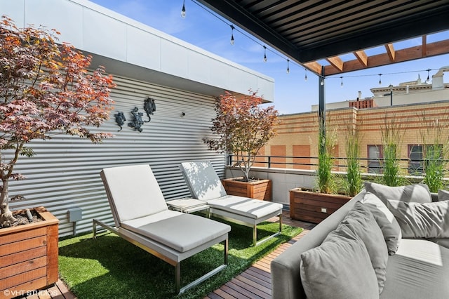 3255 N Paulina St Unit 4A, Chicago, IL 60657 - view of patio featuring an outdoor hangout area
