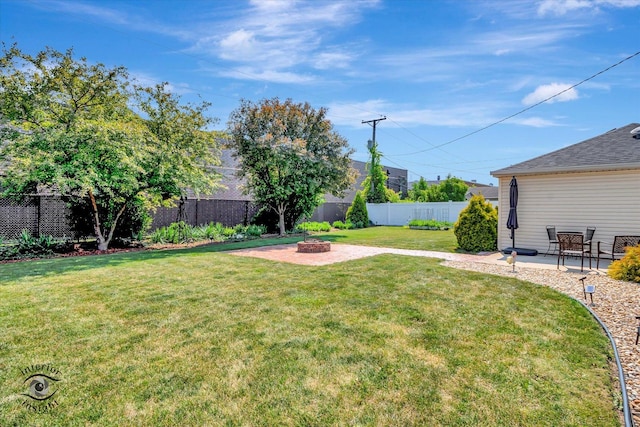 7117 W 82nd Pl, Burbank, IL 60459 - fenced backyard featuring a fire pit and a patio