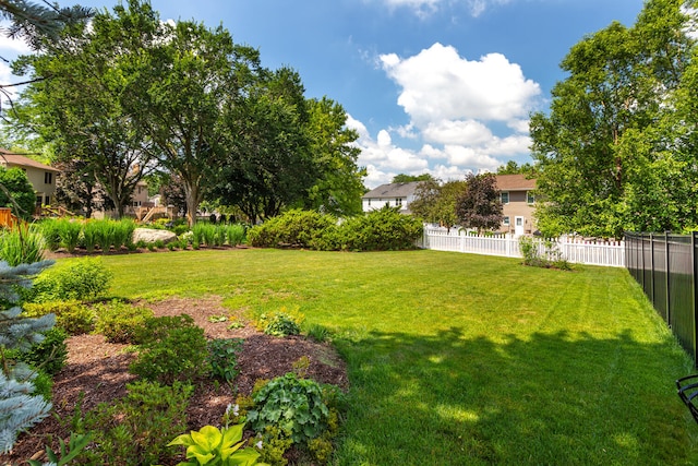 2261 Remington Dr, Naperville, IL 60565 - photo 5