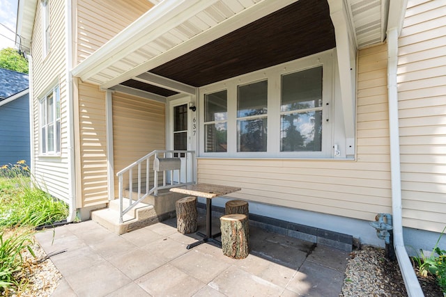 637/639 E Wilson St, Batavia, IL 60510 - view of patio / terrace