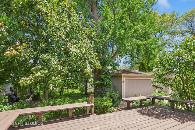 733 N Kensington Ave, La Grange Park, IL 60526 - view of wooden deck