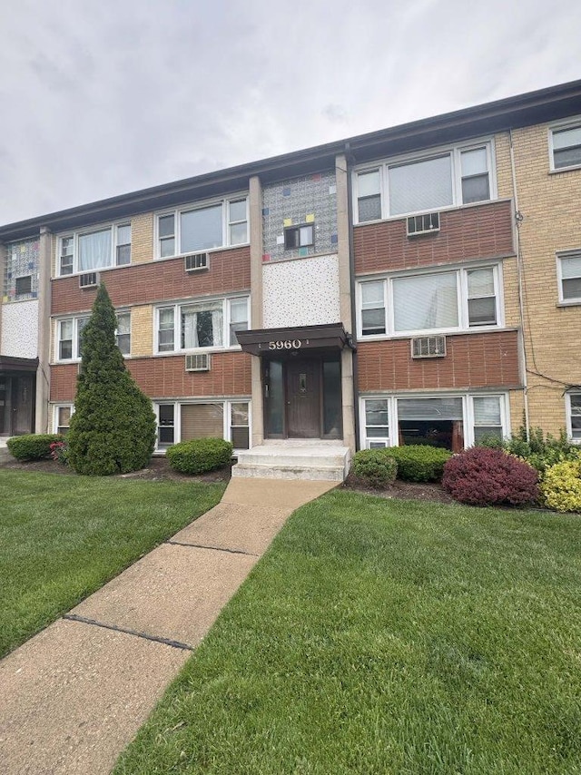 5960 N Odell Ave Unit 1C, Chicago, IL 60631 - photo 1