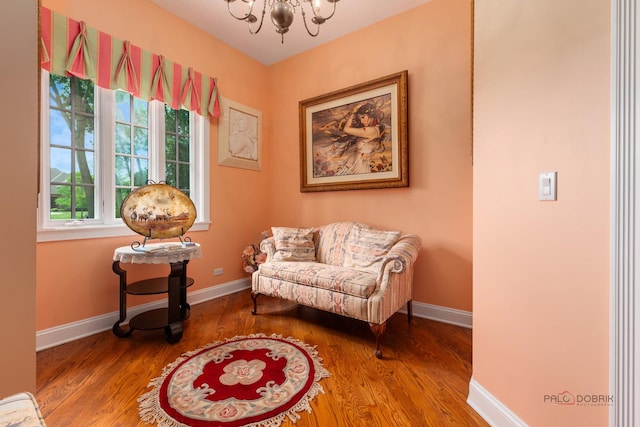 1130 Gavin Ct, Lake Forest, IL 60045 - living area featuring a chandelier and wood finished floors