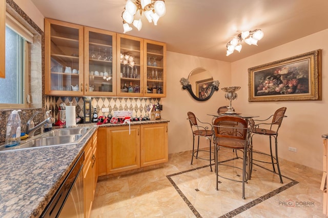 1130 Gavin Ct, Lake Forest, IL 60045 - bar area with dishwasher, tasteful backsplash, a chandelier, and inlaid floor details