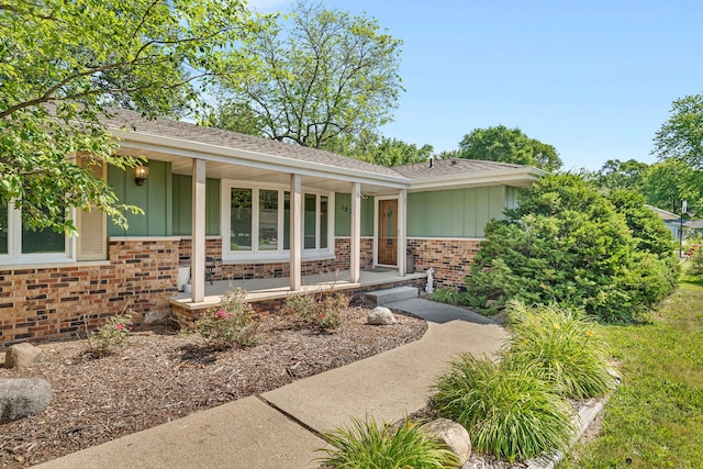 1020 E 5th St, Coal City, IL 60416 - photo 3