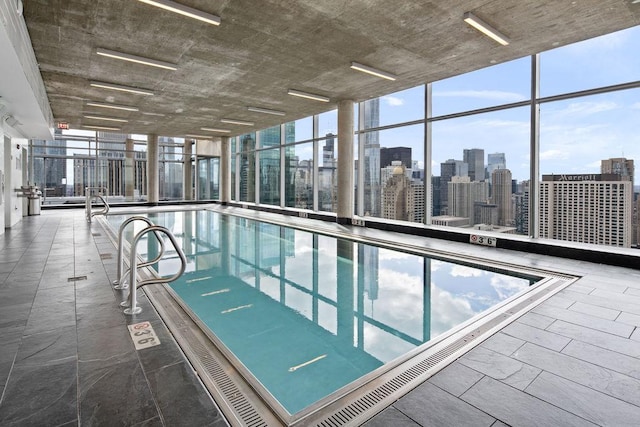 600 N Fairbanks Ct Unit 3304, Chicago, IL 60611 - indoor community pool with a view of skyline