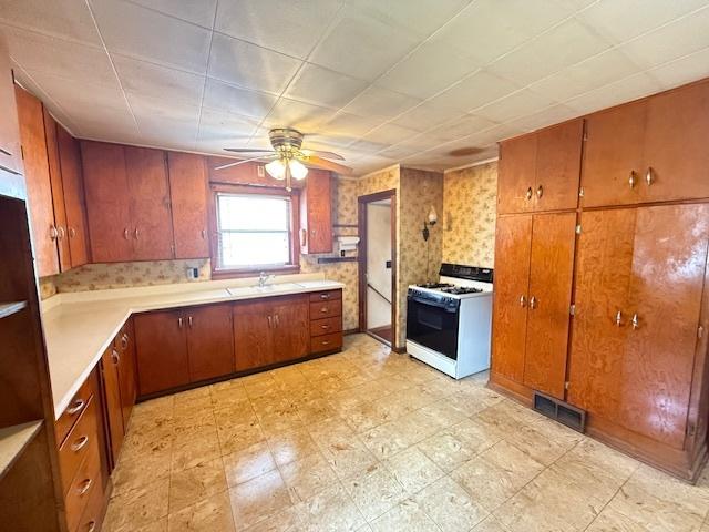 750 George Ave, Aurora, IL 60505 - photo 4