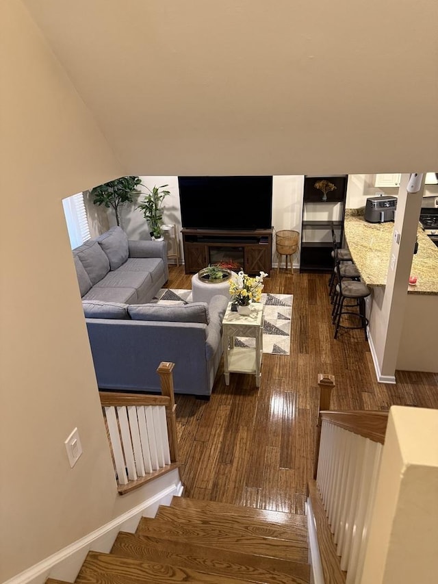 835 Williams Ct, Schaumburg, IL 60193 - living area featuring wood-type flooring