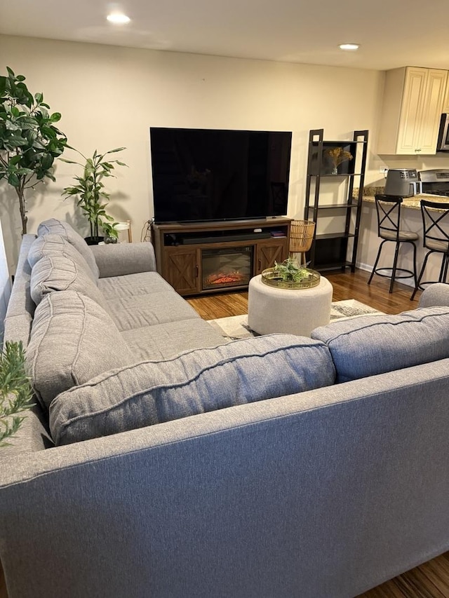 835 Williams Ct, Schaumburg, IL 60193 - living room featuring wood finished floors and recessed lighting
