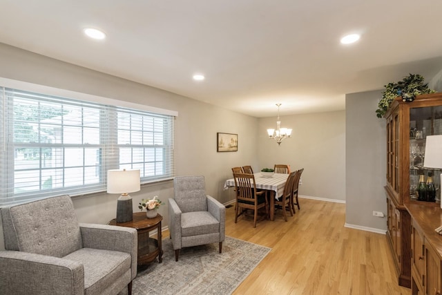 639 N Stephen Dr, Palatine, IL 60067 - dining room featuring light wood-style flooring, a chandelier, and recessed lighting