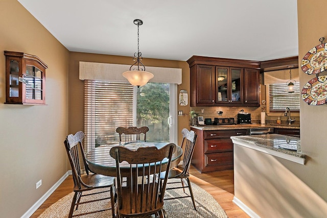 164 Chatsworth Cir, Schaumburg, IL 60194 - photo 11