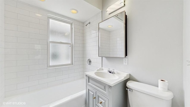 5041 W Fletcher St, Chicago, IL 60641 - bathroom with vanity and washtub / shower combination