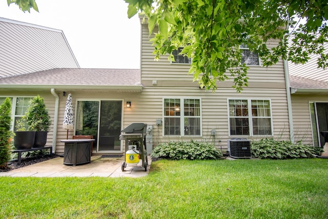 1376 W Split Oak Cir, Round Lake Beach, IL 60073 - photo 21