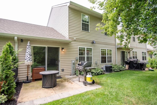 1376 W Split Oak Cir, Round Lake Beach, IL 60073 - photo 22