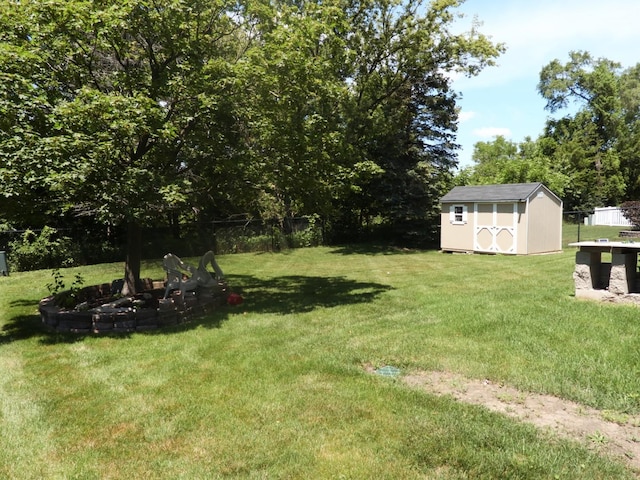 1010 Trillium Ln, Bartlett, IL 60103 - view of yard with a storage unit and view of scattered trees
