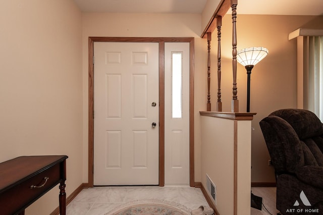 11015 New Mexico Ct, Orland Park, IL 60467 - foyer featuring baseboards