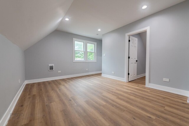 8007 S Avalon Ave, Chicago, IL 60619 - bonus room featuring light wood-style floors, lofted ceiling, and recessed lighting