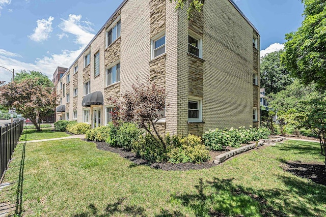 7952 Madison St Unit 2E, River Forest, IL 60305 - view of building exterior