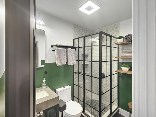2514 W Washington Blvd, Chicago, IL 60612 - bathroom featuring a stall shower and vanity