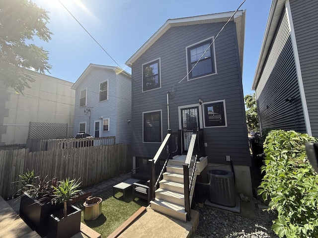 2514 W Washington Blvd, Chicago, IL 60612 - rear view of house