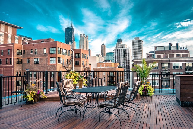1339 N Dearborn St Unit 4A, Chicago, IL 60610 - deck with a view of skyline