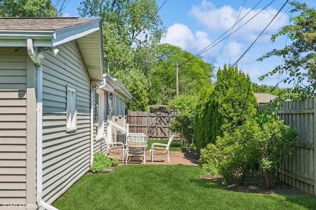 3245 Greenbriar Dr, Glenview, IL 60025 - view of fenced backyard