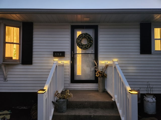 1110 Pike St, Peru, IL 61354 - doorway to property