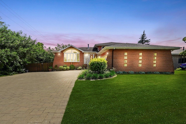 9842 S 88th Ave, Palos Hills, IL 60465 - photo 2