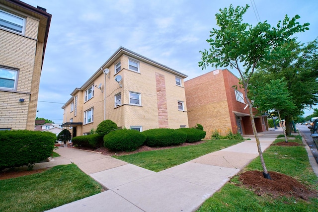4444 N Central Ave Unit 2W, Chicago, IL 60630 - view of property
