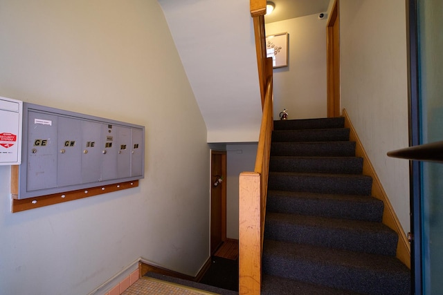 4444 N Central Ave Unit 2W, Chicago, IL 60630 - staircase with mail area
