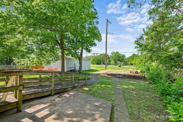 2213 Elm St, Rockford, IL 61102 - view of grassy yard