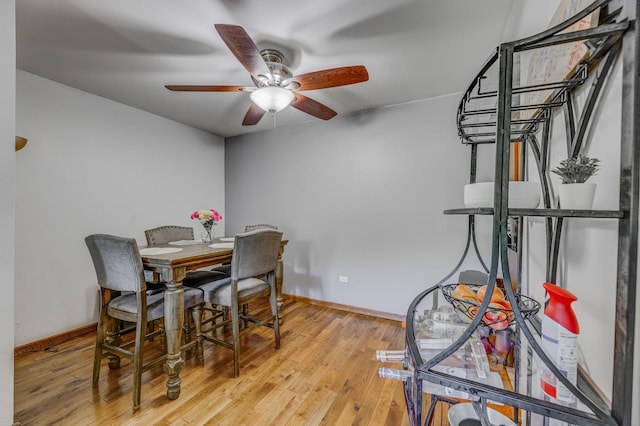 5715 Park Pl Unit K1, Crestwood, IL 60418 - dining room with ceiling fan and light wood-style floors