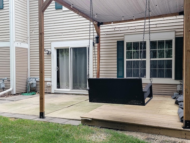 2517 Oak Tree Ln, Plainfield, IL 60586 - wooden terrace featuring a patio area