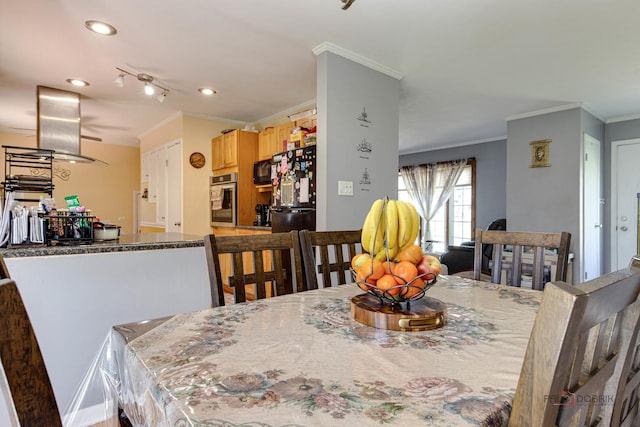 23W073 Dickens Ave, Glen Ellyn, IL 60137 - dining room featuring crown molding and recessed lighting