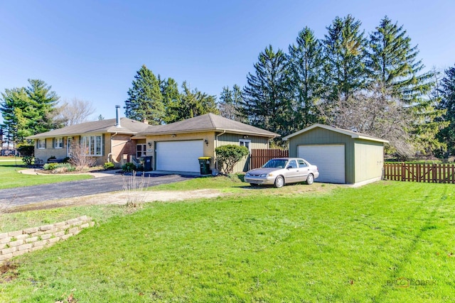 23W073 Dickens Ave, Glen Ellyn, IL 60137 - single story home featuring a detached garage