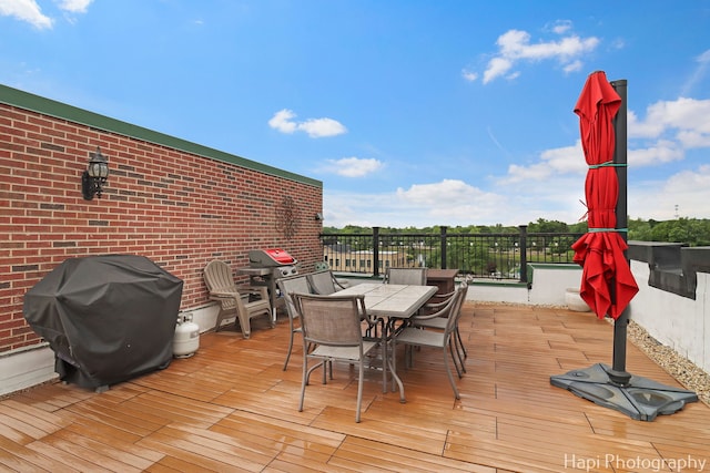 110 N 2nd St Unit 4, West Dundee, IL 60118 - deck with a grill and outdoor dining space