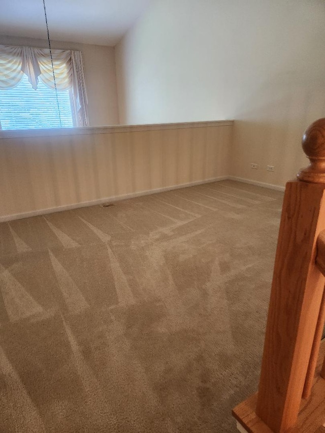 247 Lillian Ct, Geneva, IL 60134 - spare room with carpet flooring