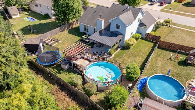 2570 Cobblestone Ct, Morris, IL 60450 - view of subject property featuring a pool