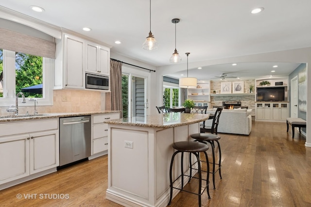 839 Bellingrath Ct, Naperville, IL 60563 - photo 18