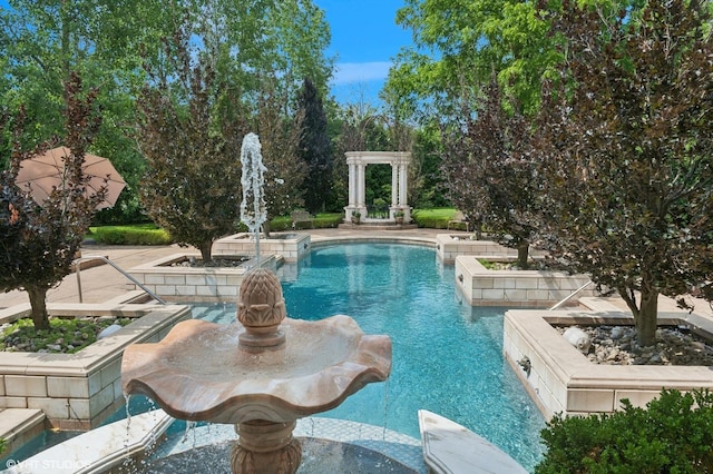 1031 Barrys Ct, Lake Forest, IL 60045 - view of pool with a pool with connected hot tub