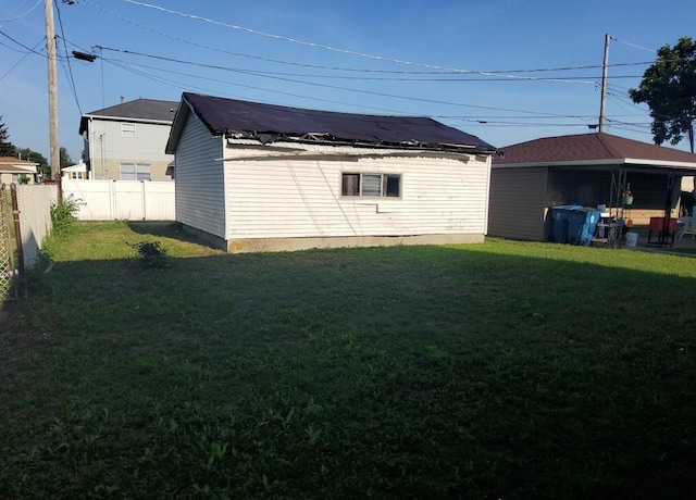 15944 Paulina St, Harvey, IL 60426 - view of side of home