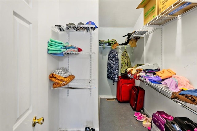 25612 W Woodlawn Ave, Antioch, IL 60002 - view of walk in closet