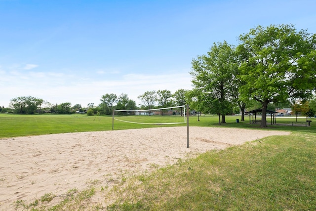 7288 174th Pl, Tinley Park, IL 60477 - view of property's community with volleyball court, a gazebo, and a lawn