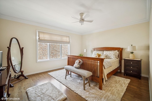 823 Balmoral Ln, Northbrook, IL 60062 - bedroom featuring ornamental molding, dark wood-type flooring, and a ceiling fan
