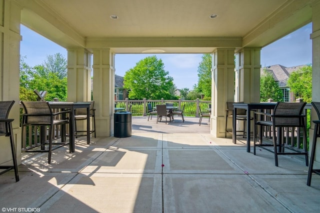 823 Balmoral Ln, Northbrook, IL 60062 - view of patio / terrace featuring outdoor dining area