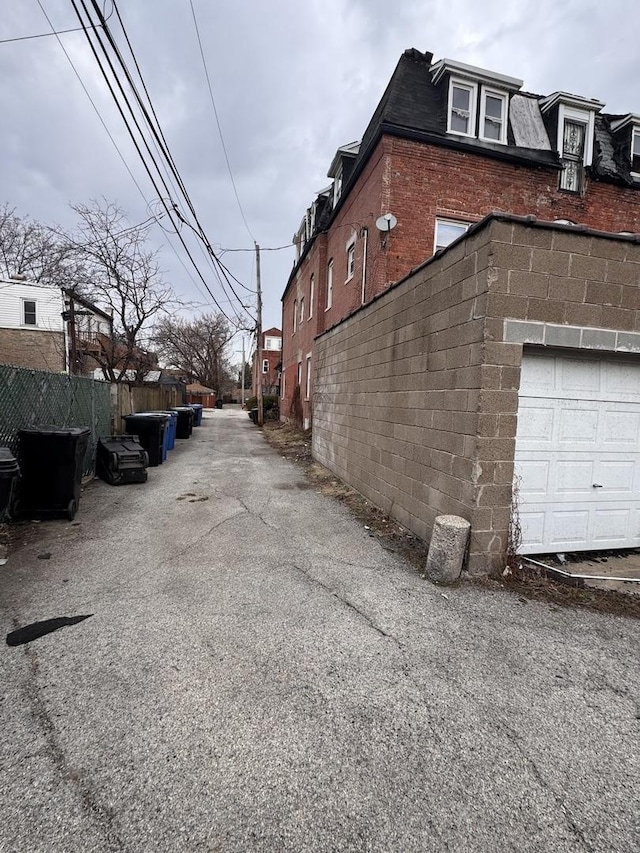 645 E 113th St, Chicago, IL 60628 - view of asphalt alley