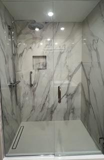 18 E Old Willow Rd Unit 106N, Prospect Heights, IL 60070 - full bath with a marble finish shower