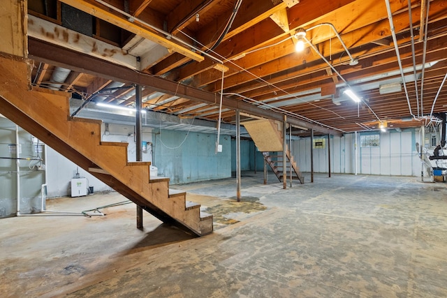 739 Crest Ave, Schaumburg, IL 60193 - unfinished below grade area with stairs